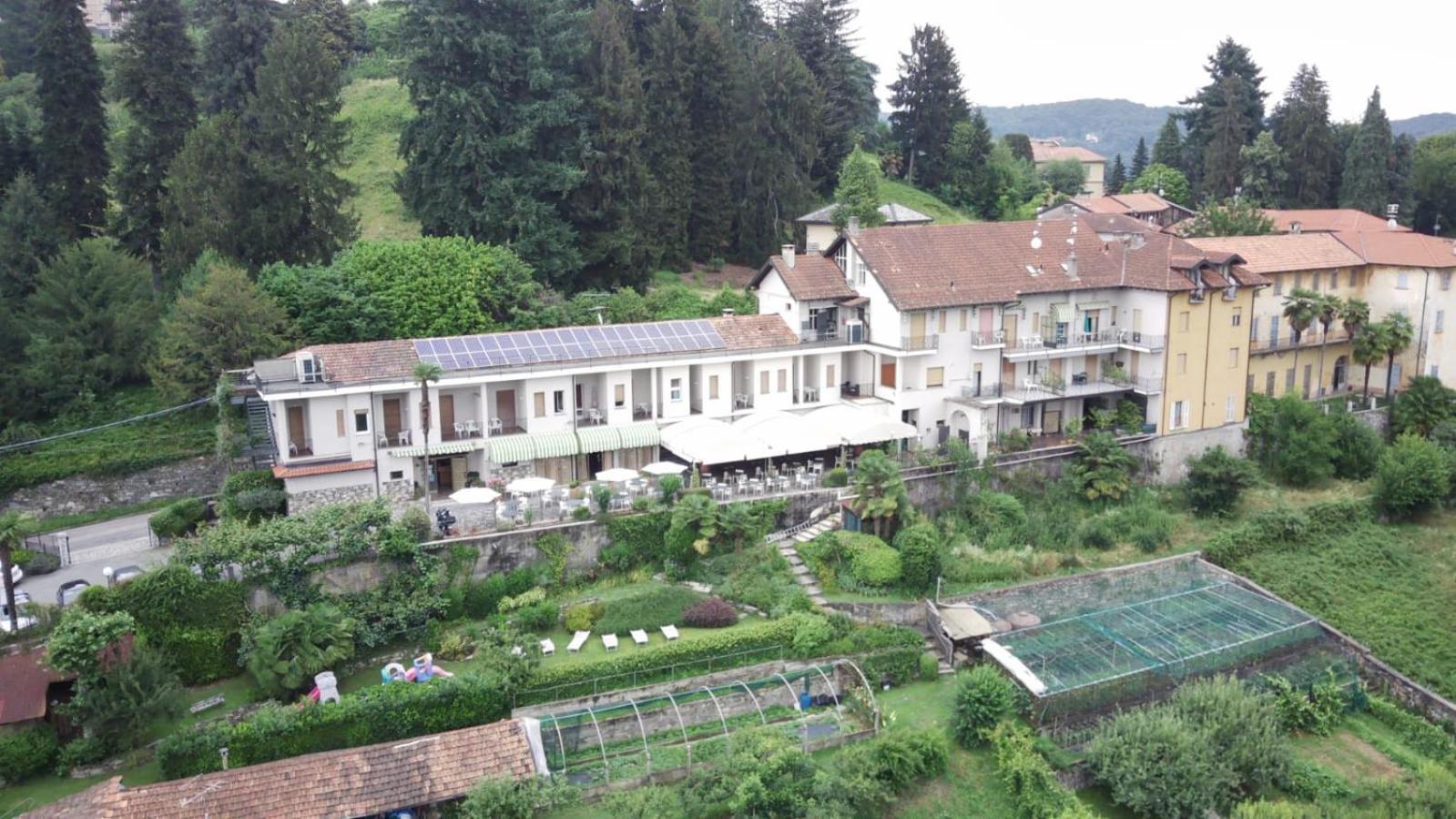 Albergo Ristorante Monterosa 아메노 외부 사진