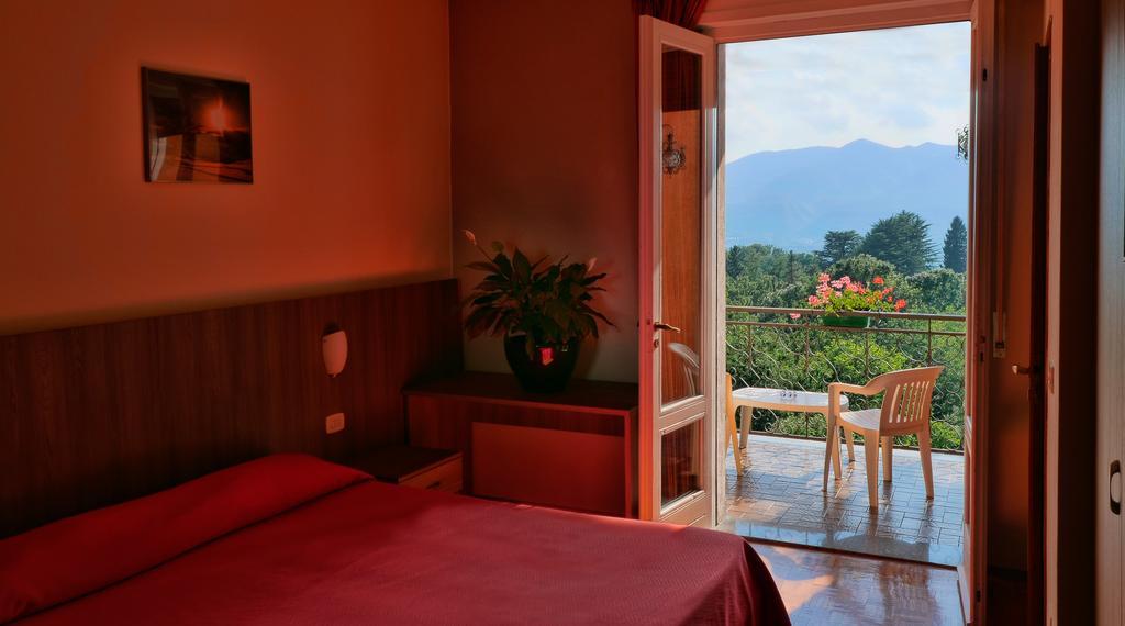 Albergo Ristorante Monterosa 아메노 외부 사진