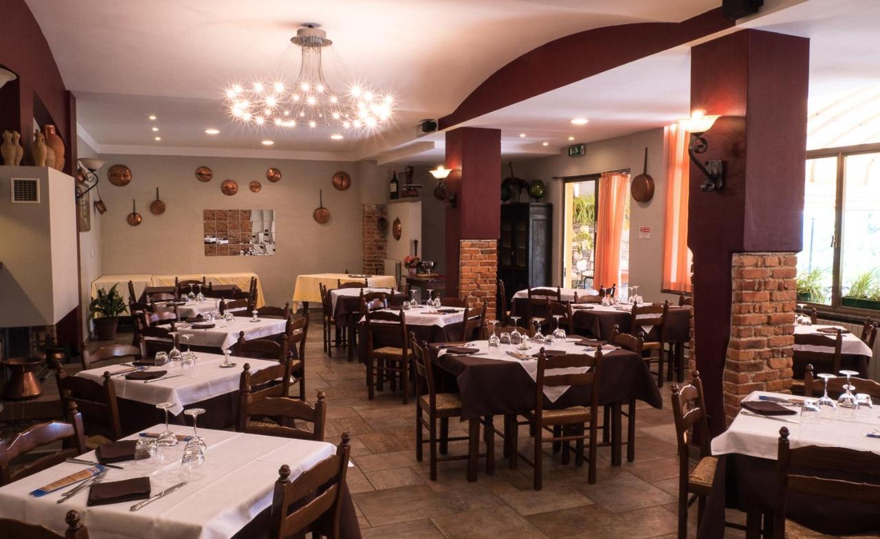 Albergo Ristorante Monterosa 아메노 외부 사진